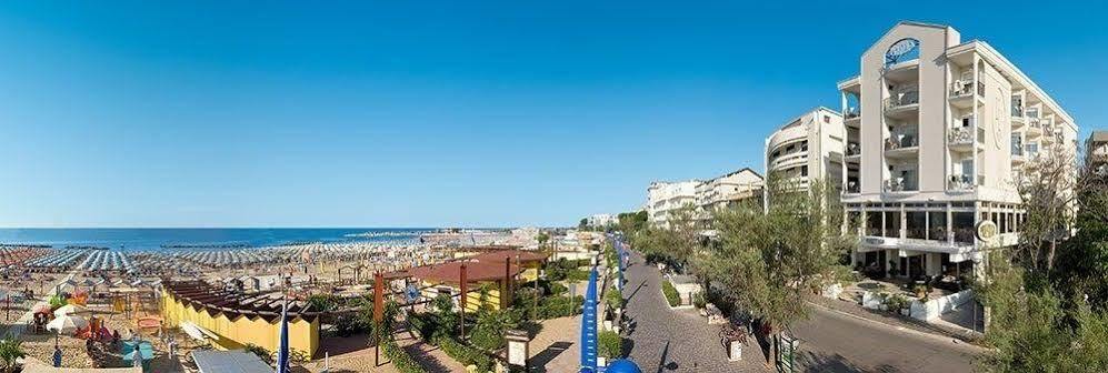 Hotel Prestige カットーリカ エクステリア 写真